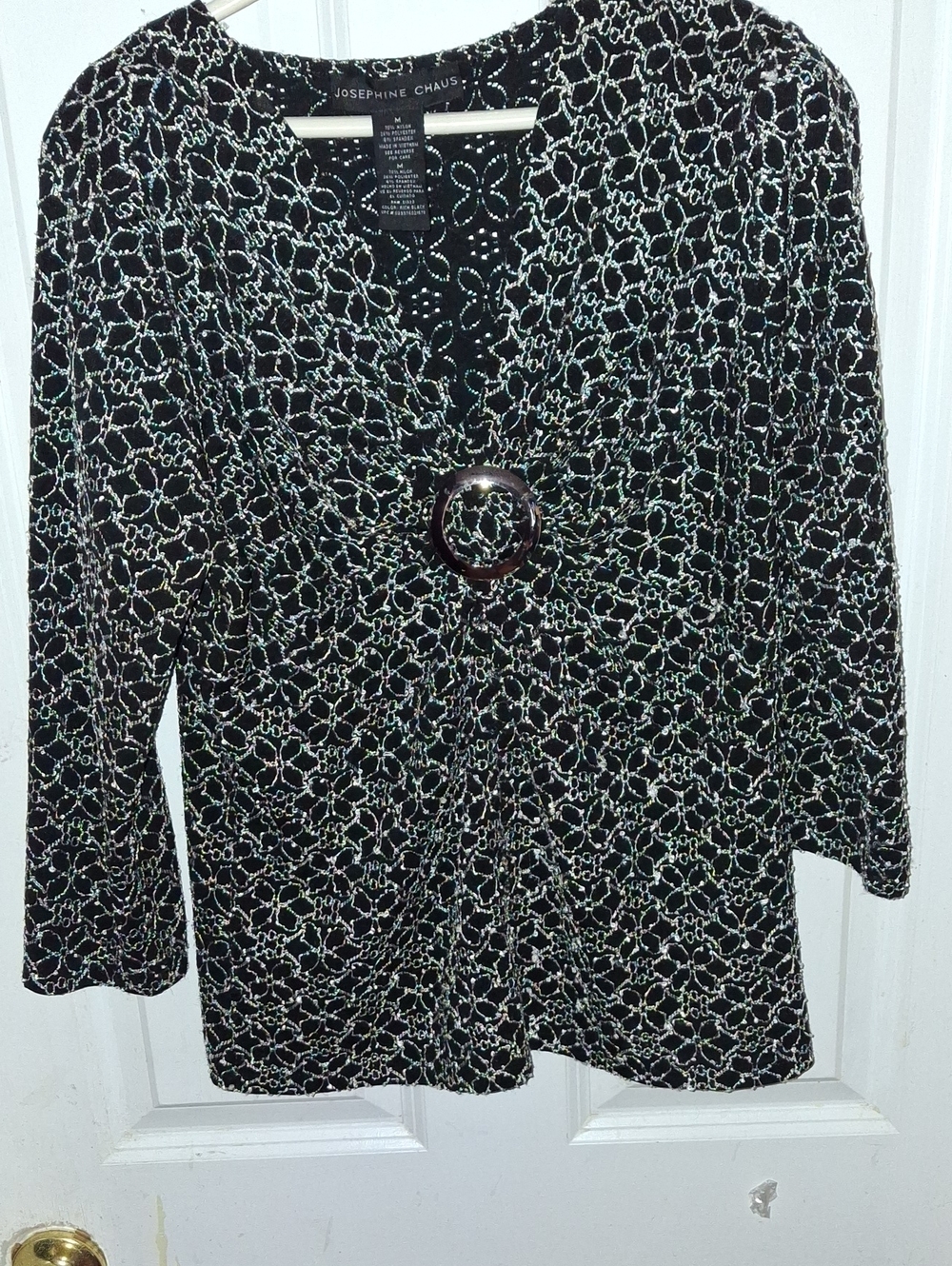 Josephine Chaus Black and White Floral Buckle V-Neck Top